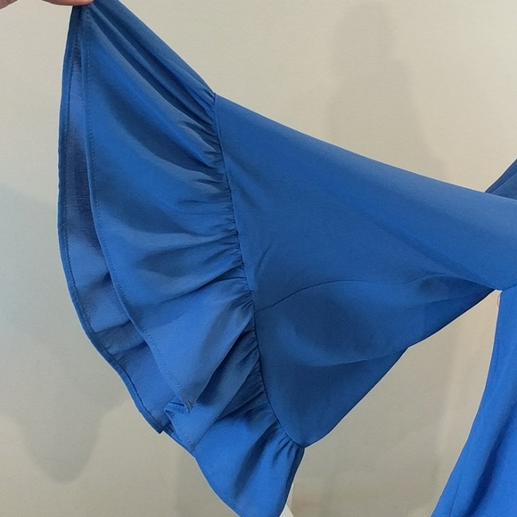 Zara hi low blouse with frilled bell sleeve - Picture 3 of 6